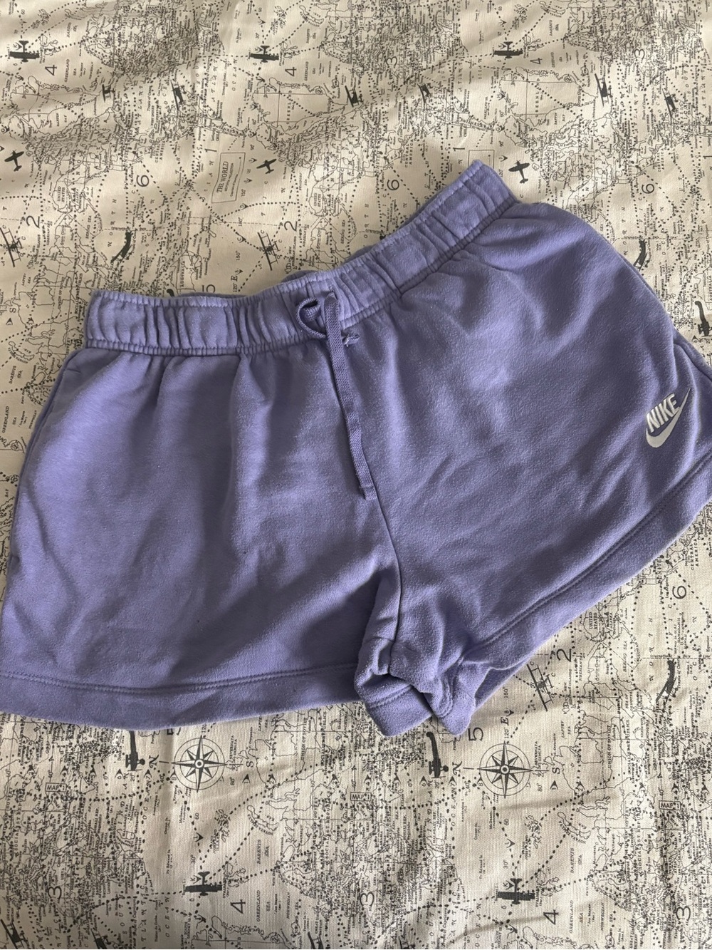 Nike Women’s Lavender Athletic Pull-On Shorts